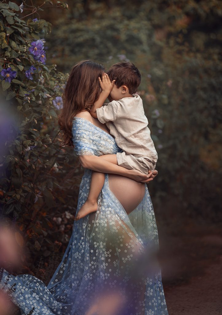 Pregnancy_Photoshoot_Studio_Photography_Photo-Packages-Sutton_Surrey
