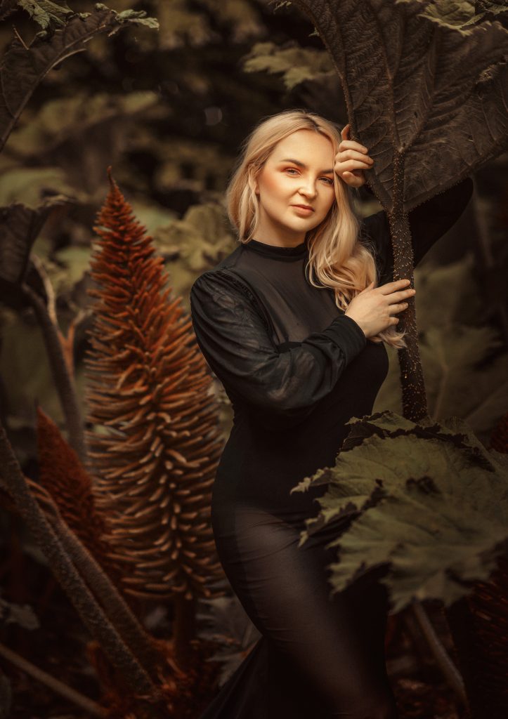 outdoors elegant natural women portrait photographer Sutton Surrey London photoshoot
