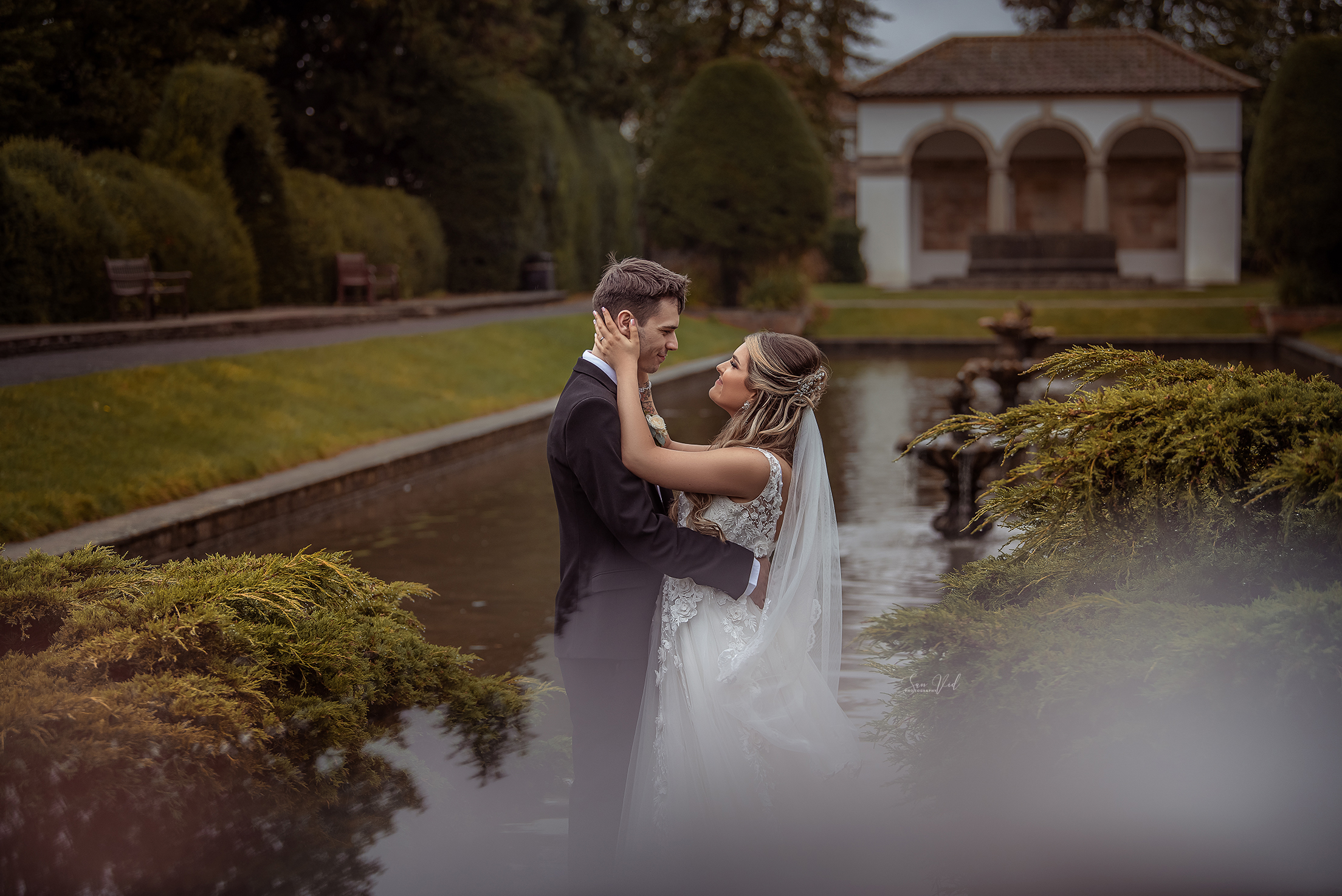Wedding Photography Bride Groom Ayscoughfee Hall Museum and Gardens Spalding