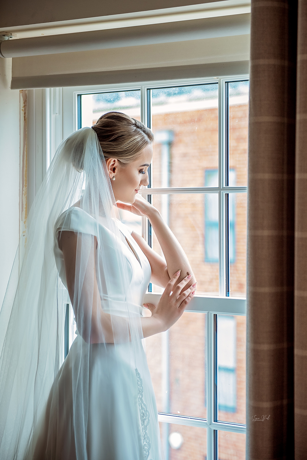 Creative Wedding Bride Photography Windsor UK