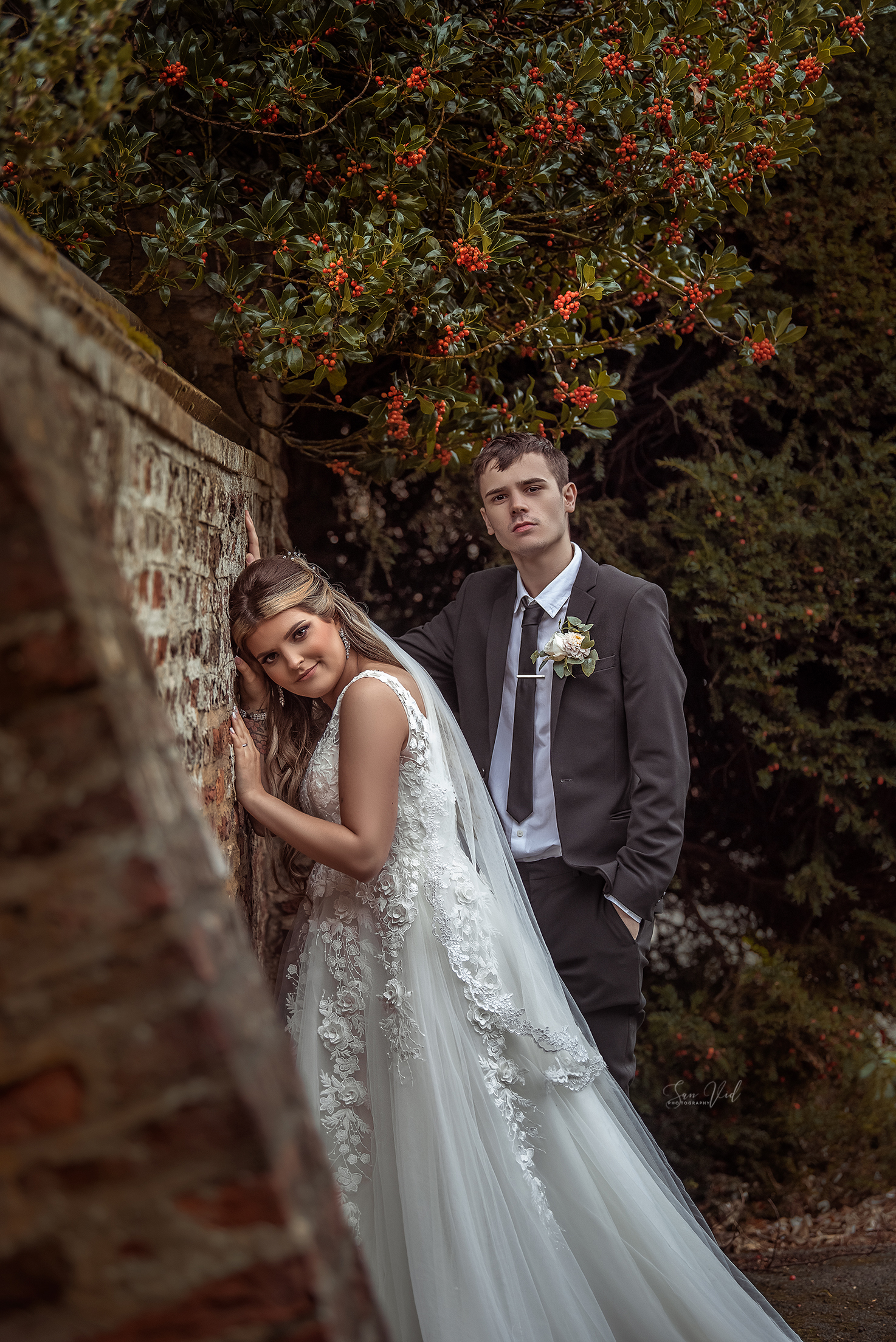 Wedding Photography Bride Groom Dress Ayscoughfee Hall Museum and Gardens Spalding