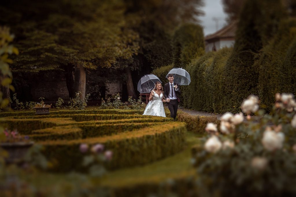 Wedding Photography Bride Groom Ayscoughfee Hall Museum and Gardens Spalding