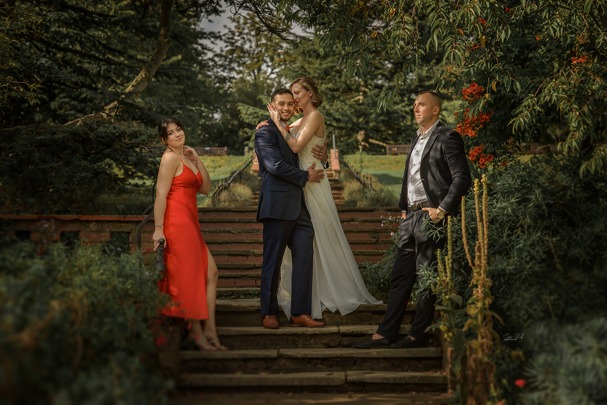 Creative Wedding Photography Groupe Picture The Rookery Park London