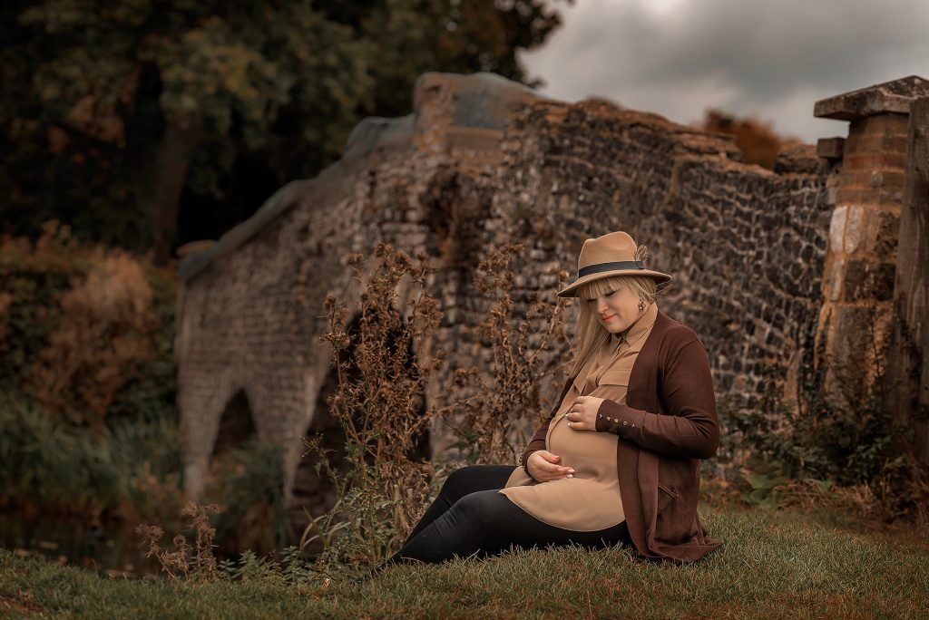 Pregnancy-Photoshoot-Style-Sutton-Surrey-London
