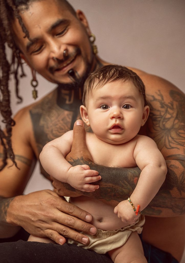 Baby-And-Dad-Photoshoot-Natural-Baby-Photography-Sutton-SM1-Surrey-London