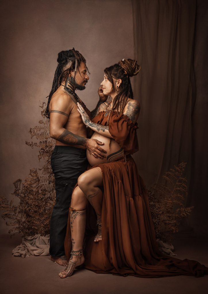 Maternity-Pregnancy-Photo-Photoshoot-Studio-Session-Sutton-Surrey-London-SanVidPhotography2025